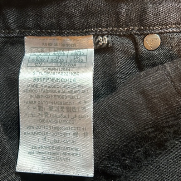 Guess Slim Tapered Destroyed Black Denim Size 30 x 32 - Picture 10 of 13